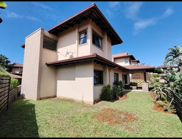 3 BEDROOM TOWNHOUSE FOR SALE IN IZINGA